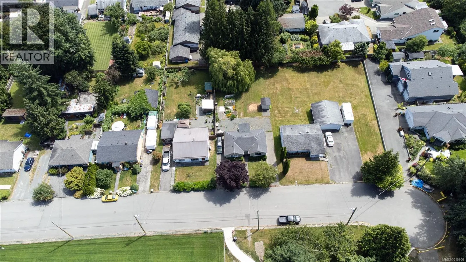 130 & 132 Beech Ave