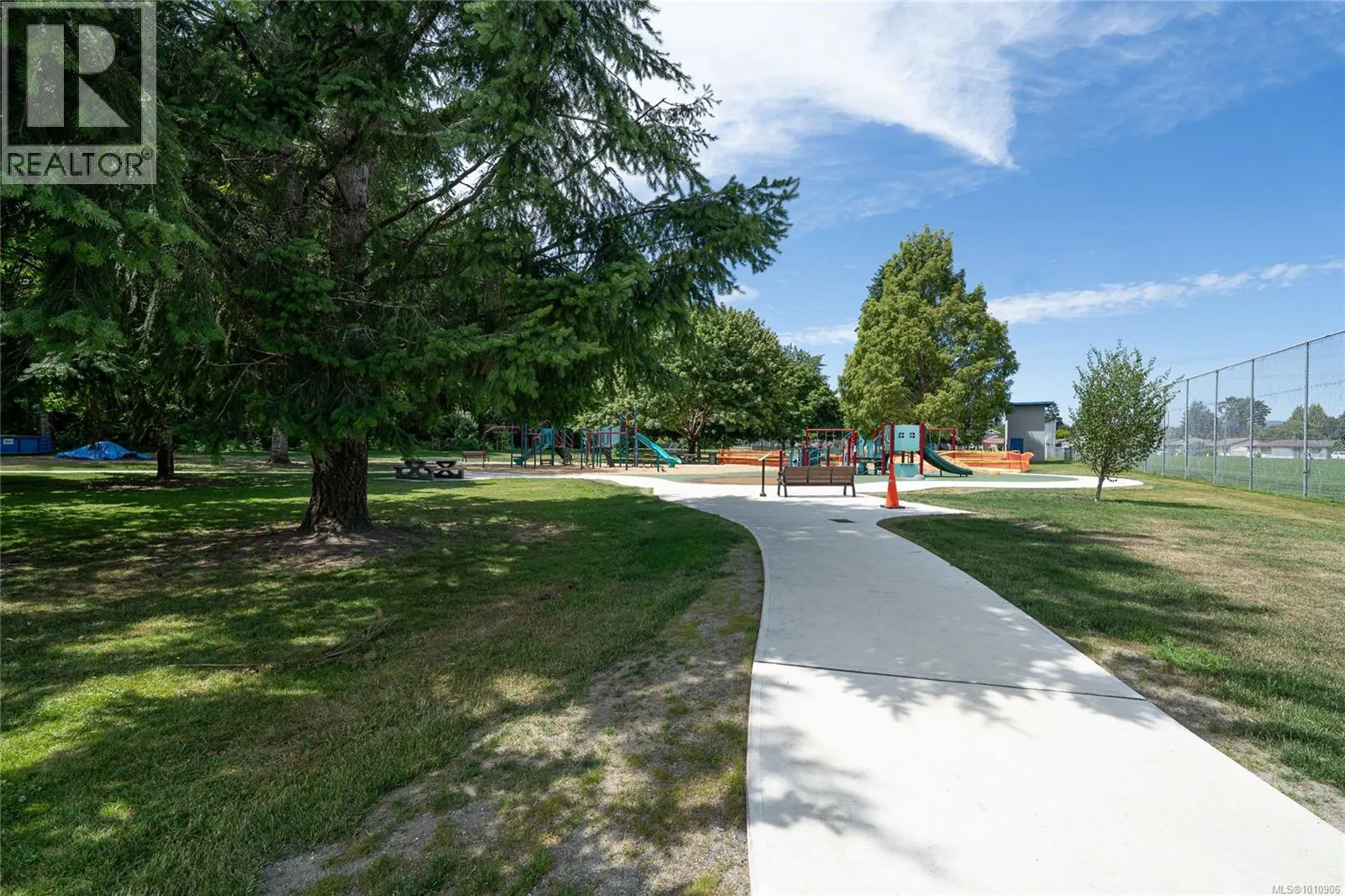 130 & 132 Beech Ave