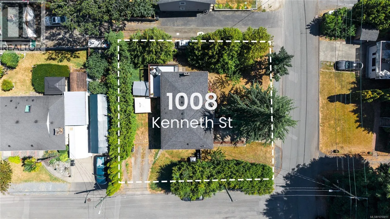 1008 Kenneth St