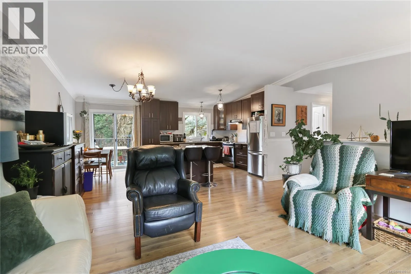 3313 Barrington Rd