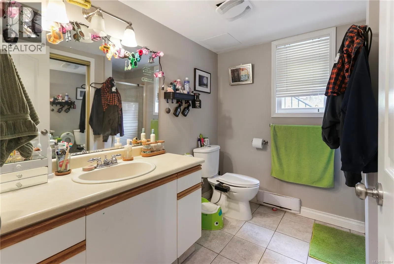3313 Barrington Rd