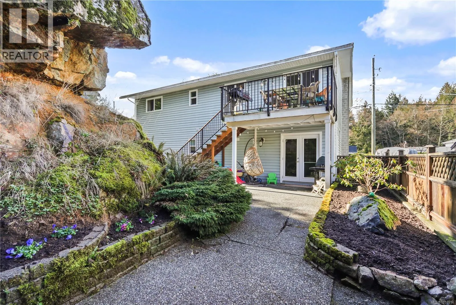 3313 Barrington Rd