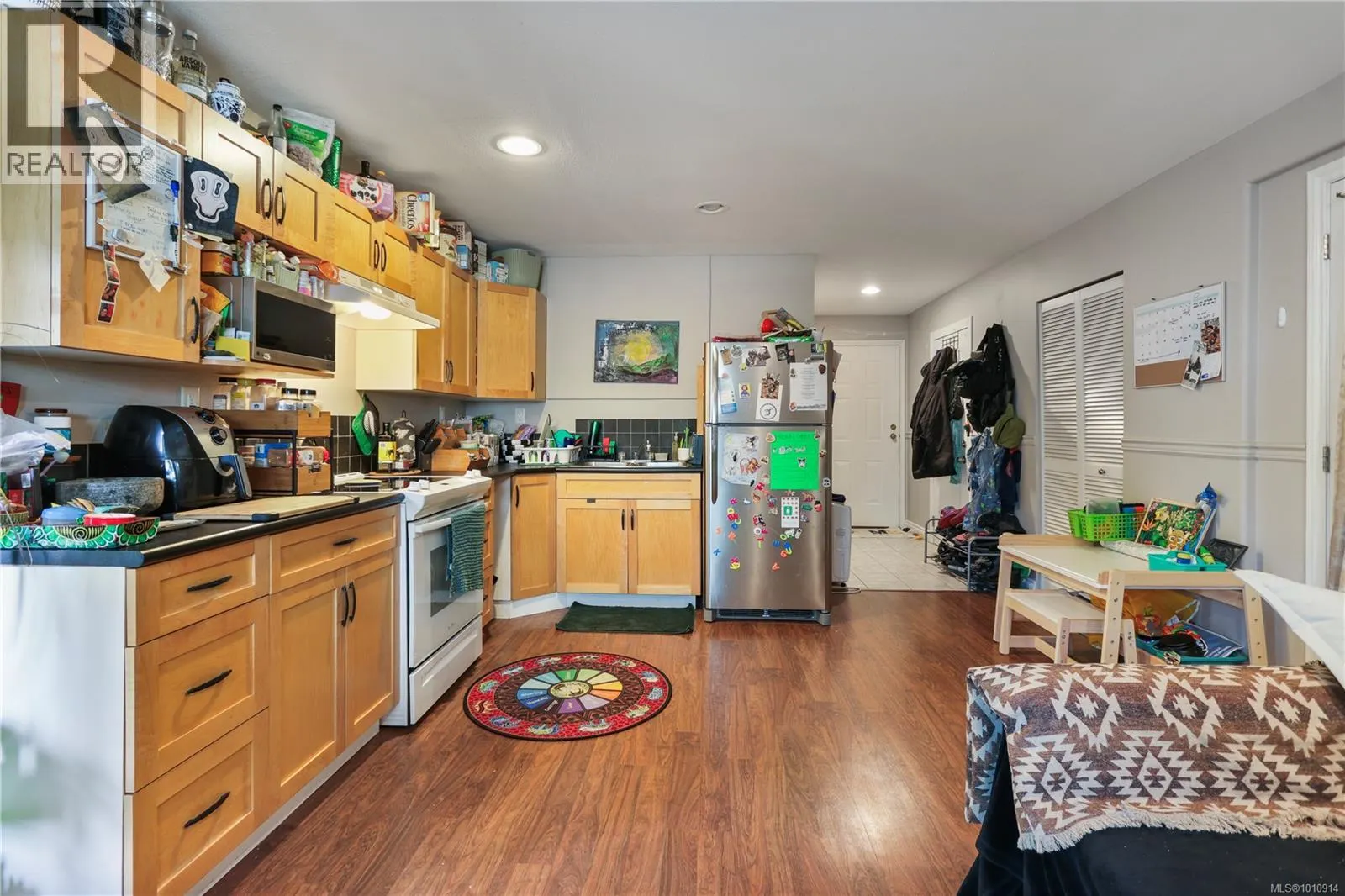 3313 Barrington Rd