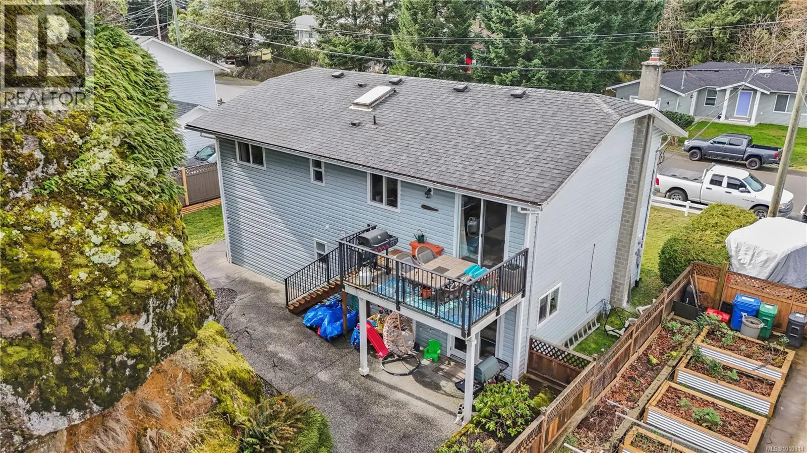 3313 Barrington Rd