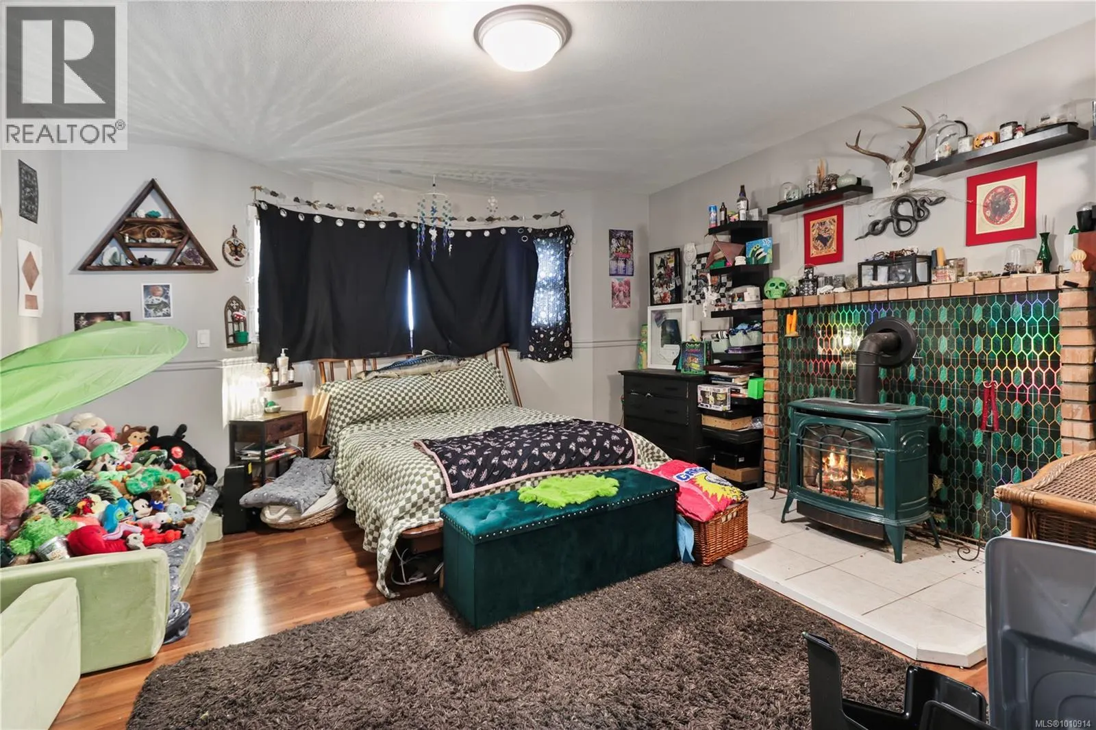 3313 Barrington Rd