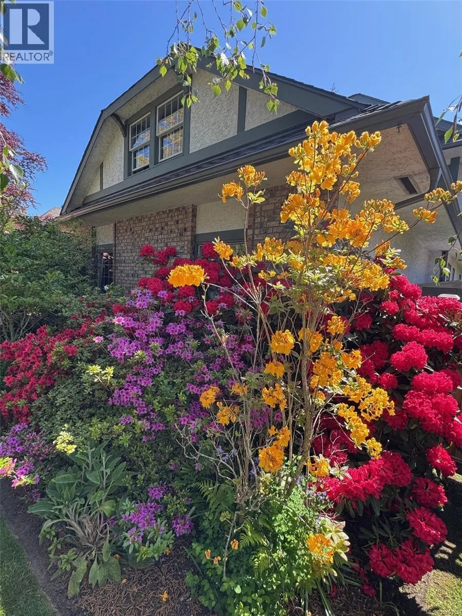 3913 Gibson Crt