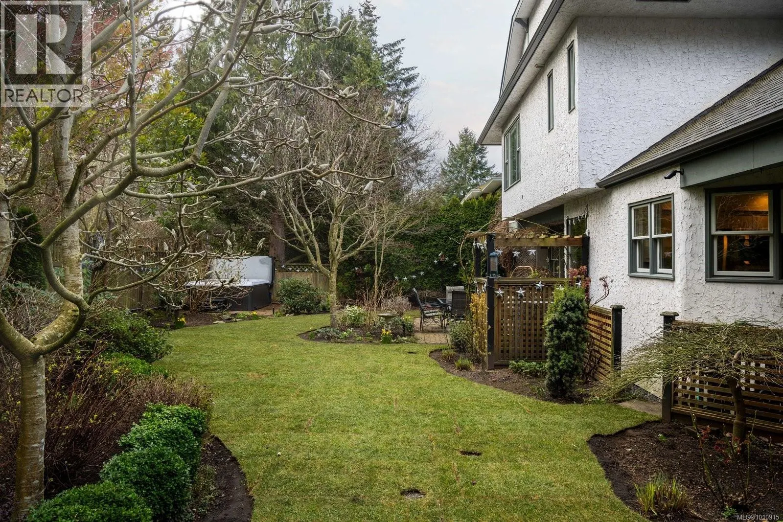 3913 Gibson Crt