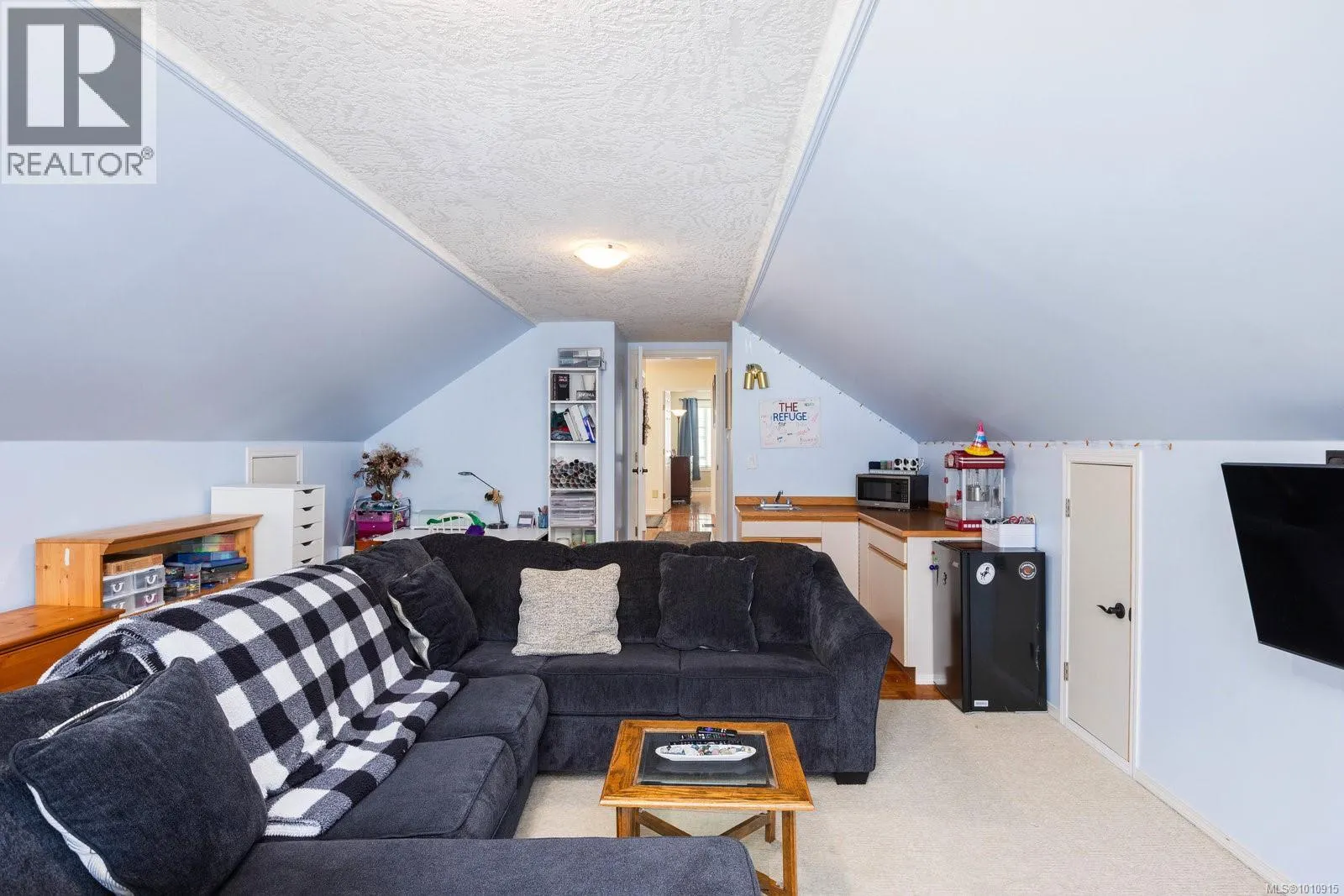 3913 Gibson Crt