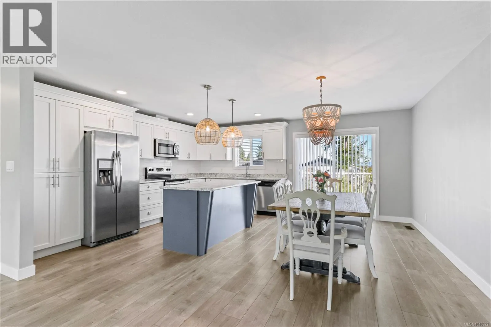 532 Lori Pl