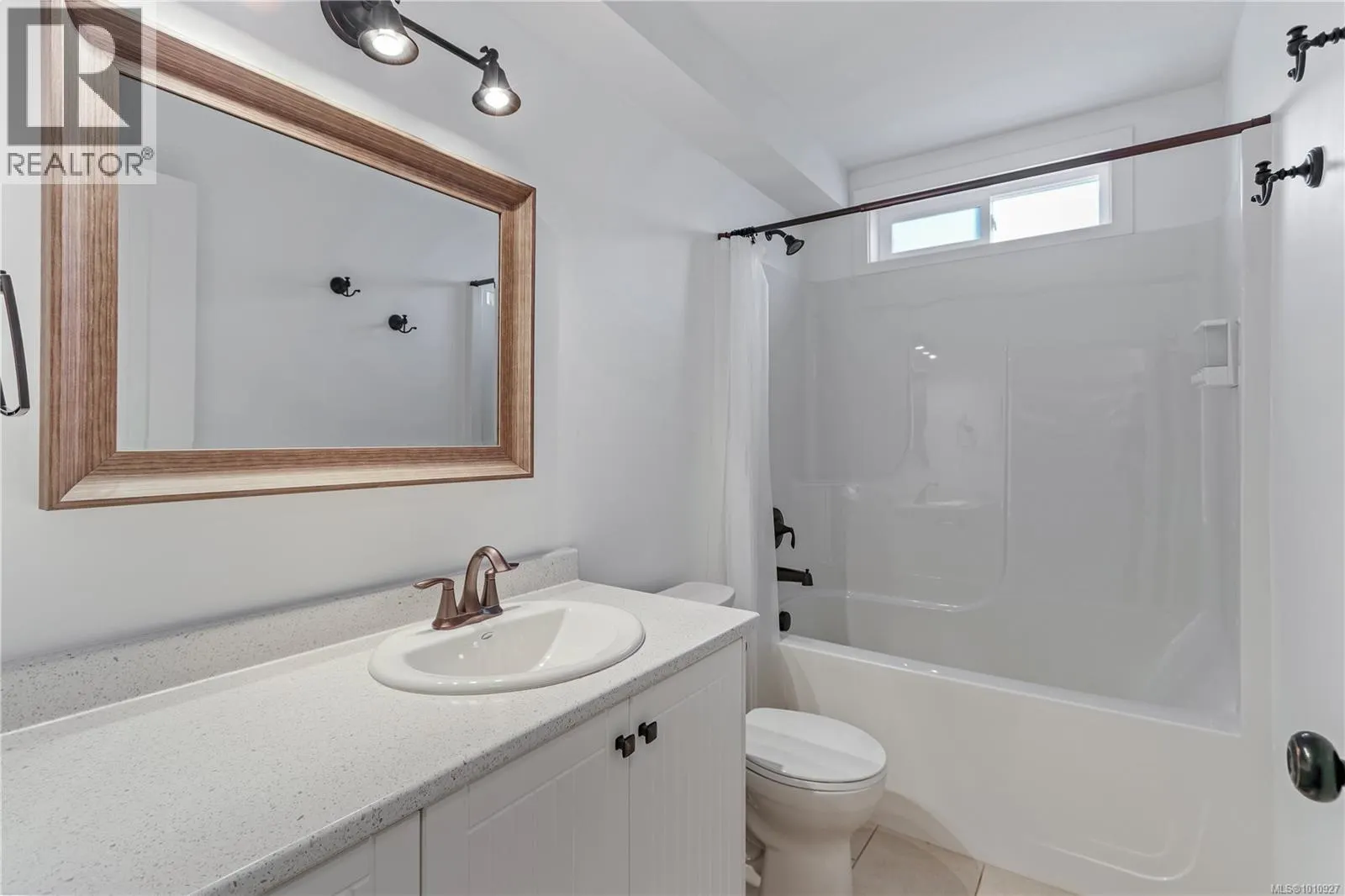 532 Lori Pl