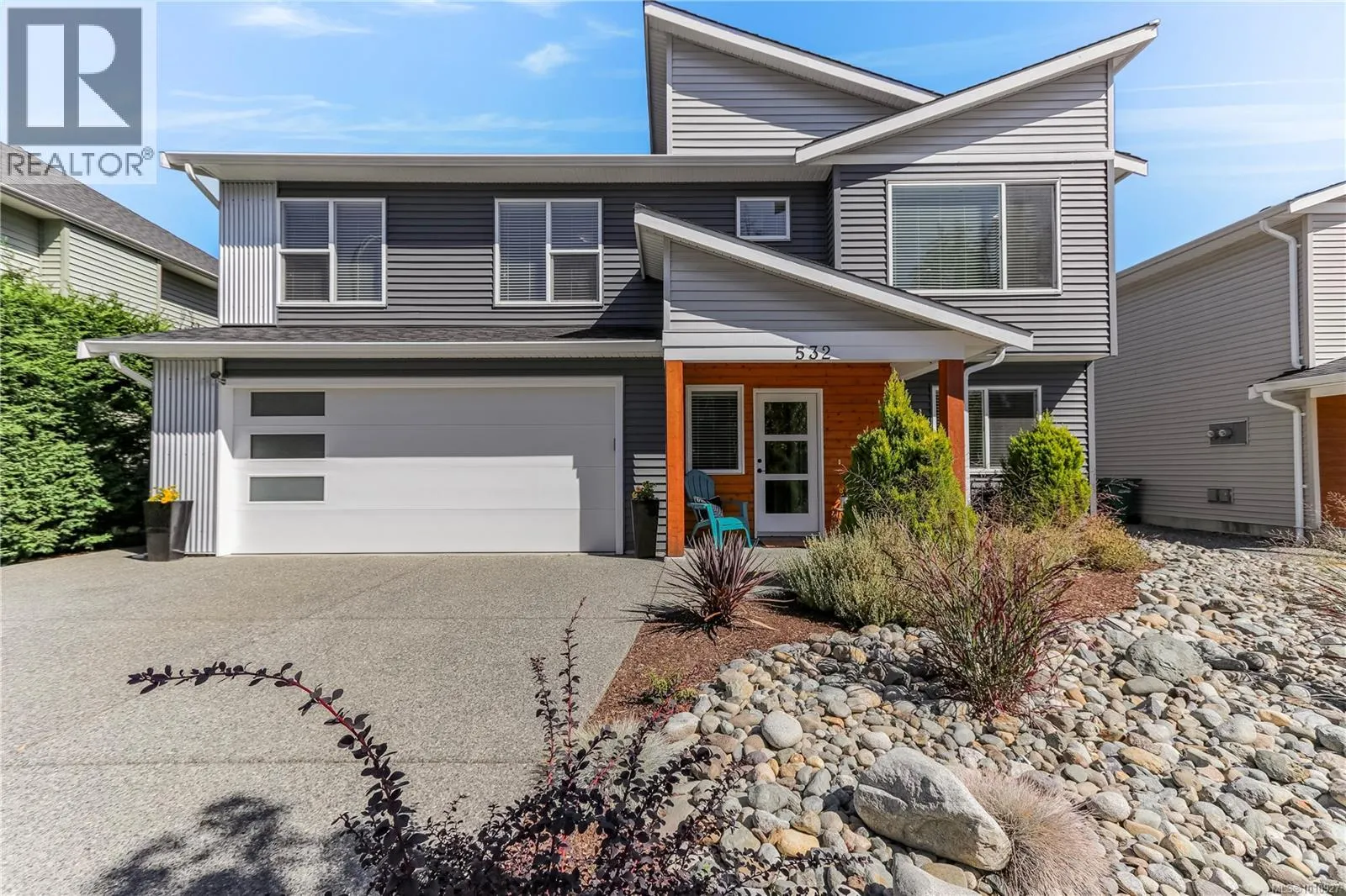 532 Lori Pl