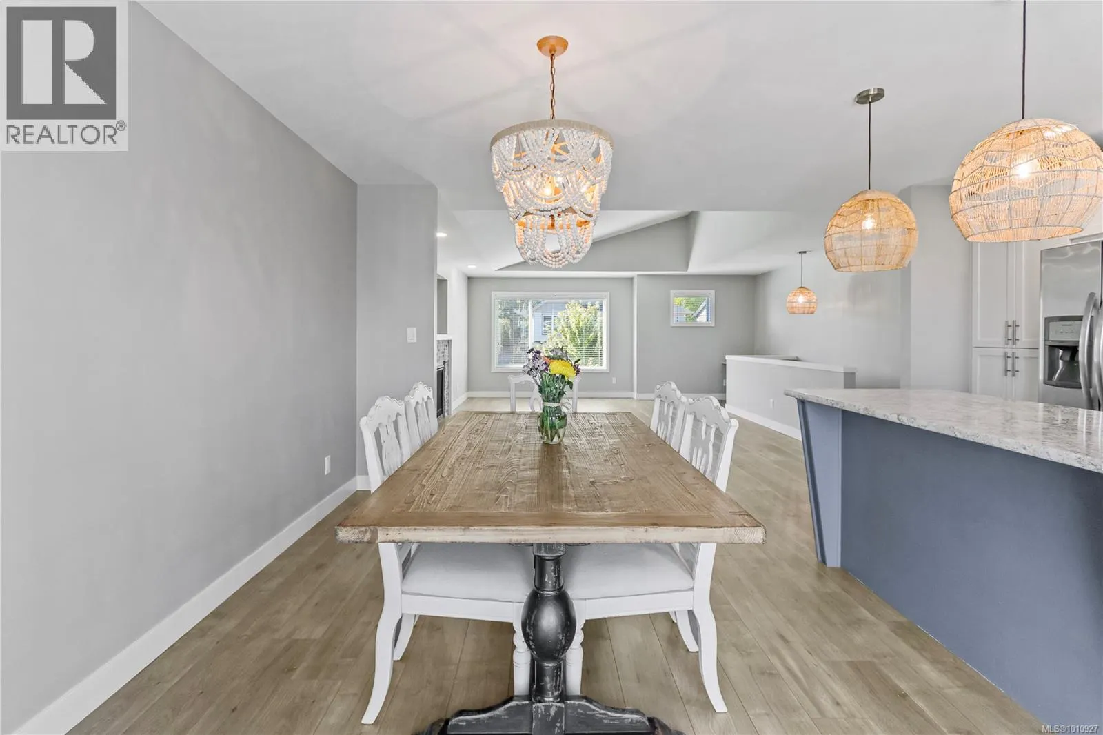 532 Lori Pl