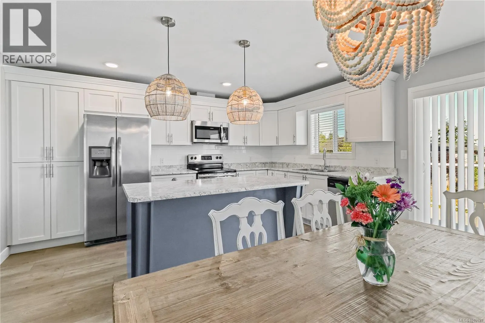 532 Lori Pl