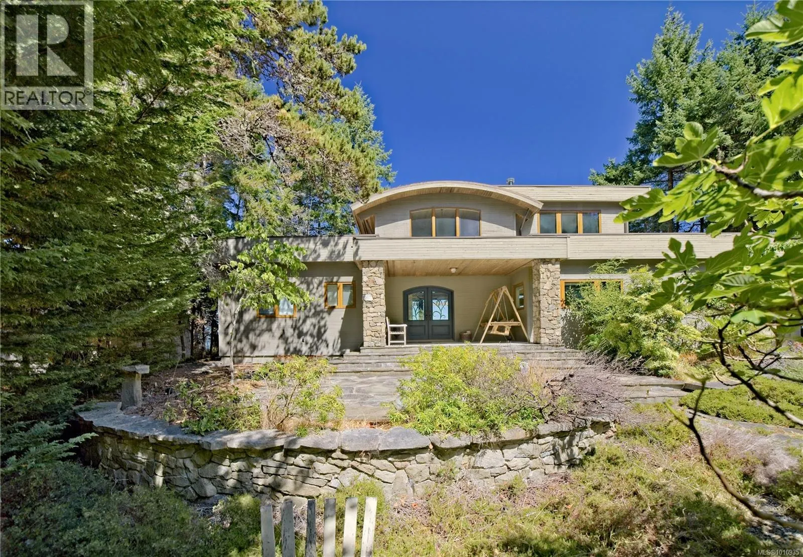2 37 Salamanca Rd