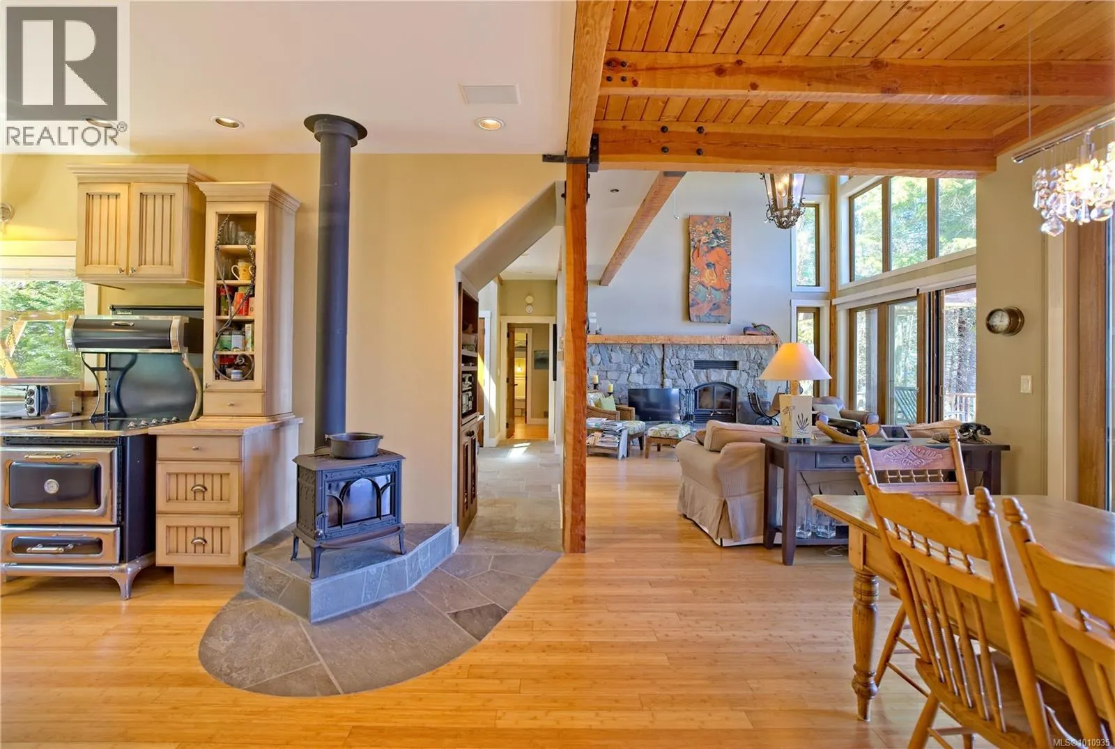 2 37 Salamanca Rd
