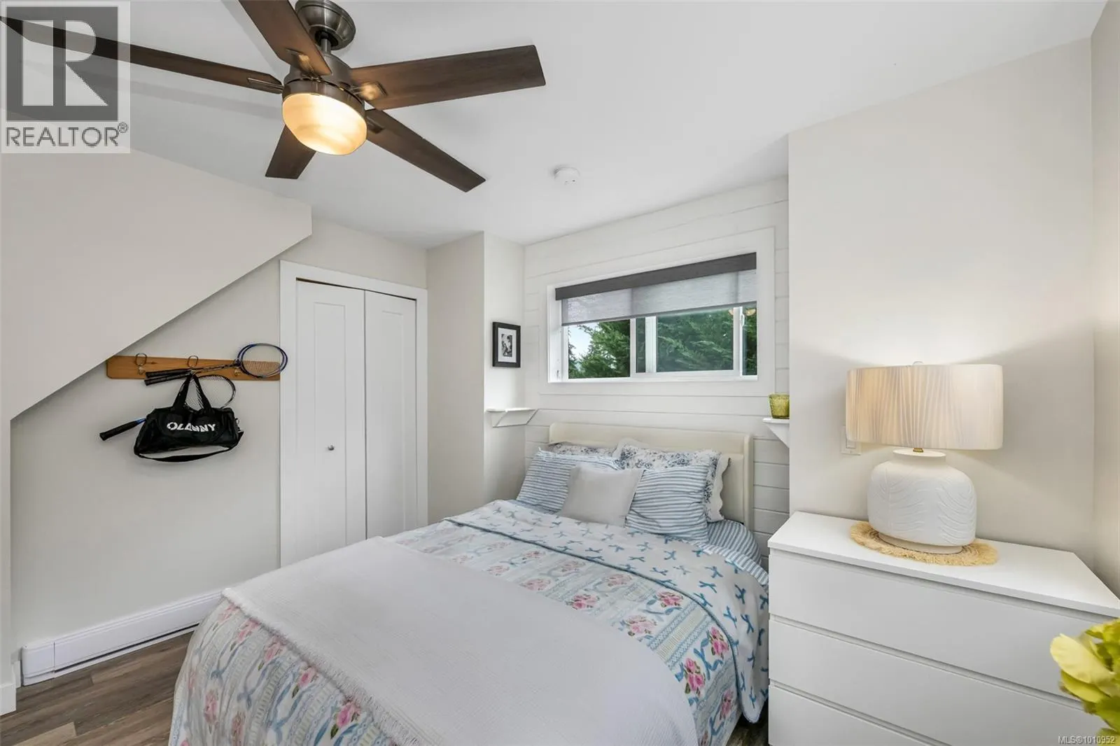 7333 Lakefront Pl