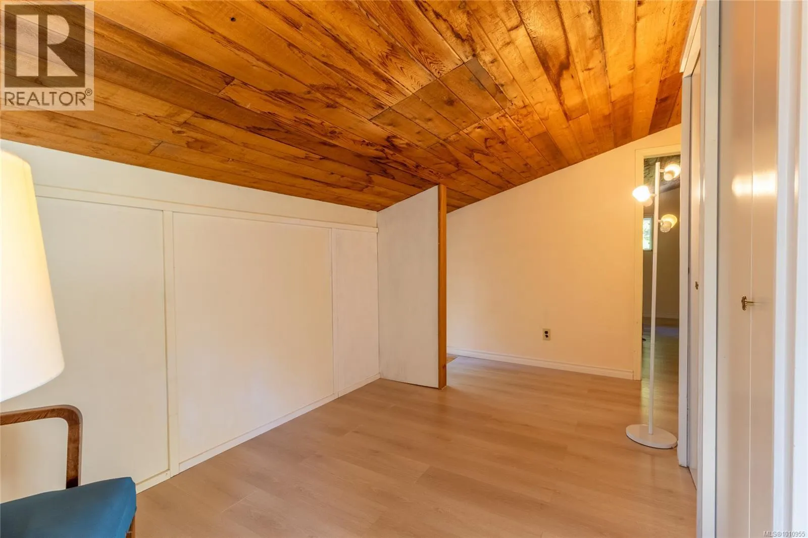 2703 Brigadoon Cres