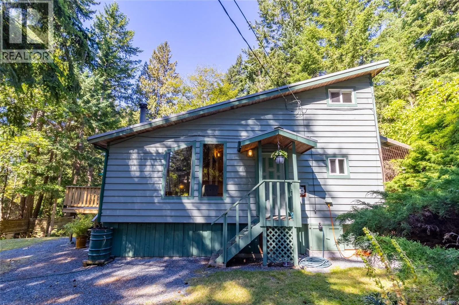 2703 Brigadoon Cres