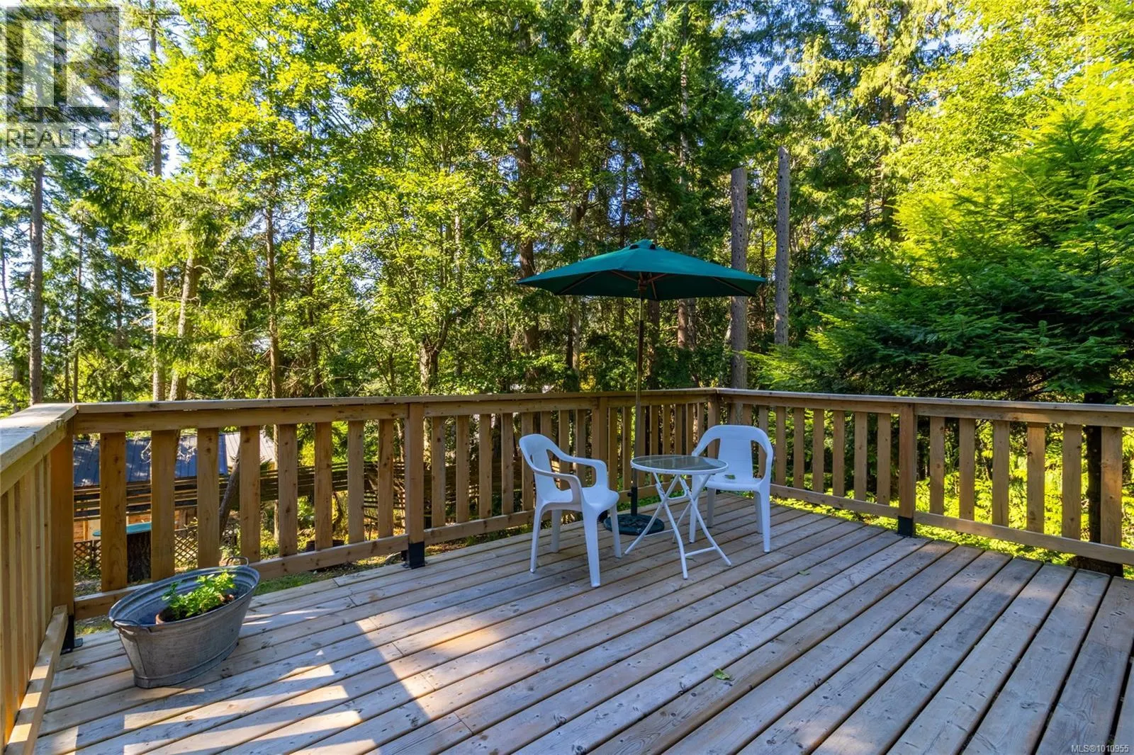 2703 Brigadoon Cres