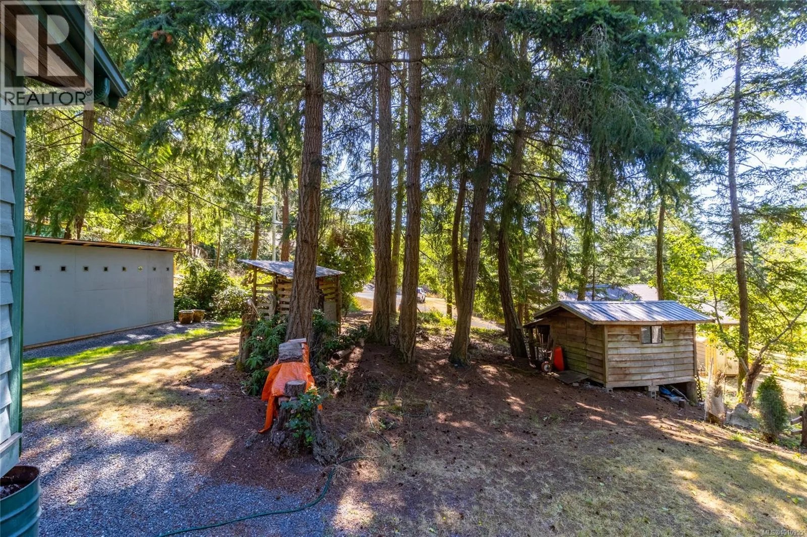 2703 Brigadoon Cres