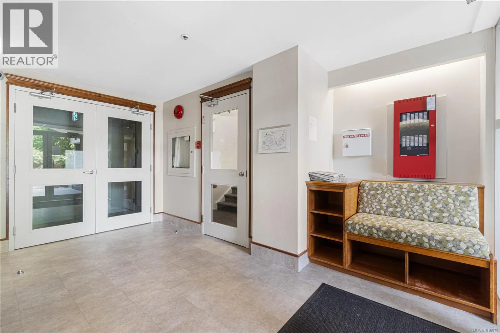112 1685 Estevan Rd