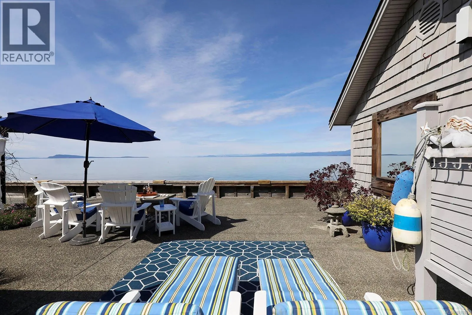 2935 Island Hwy W