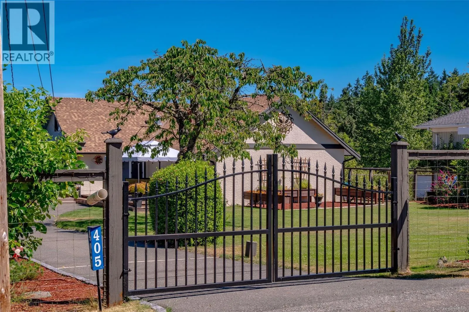 405 Heath Ave