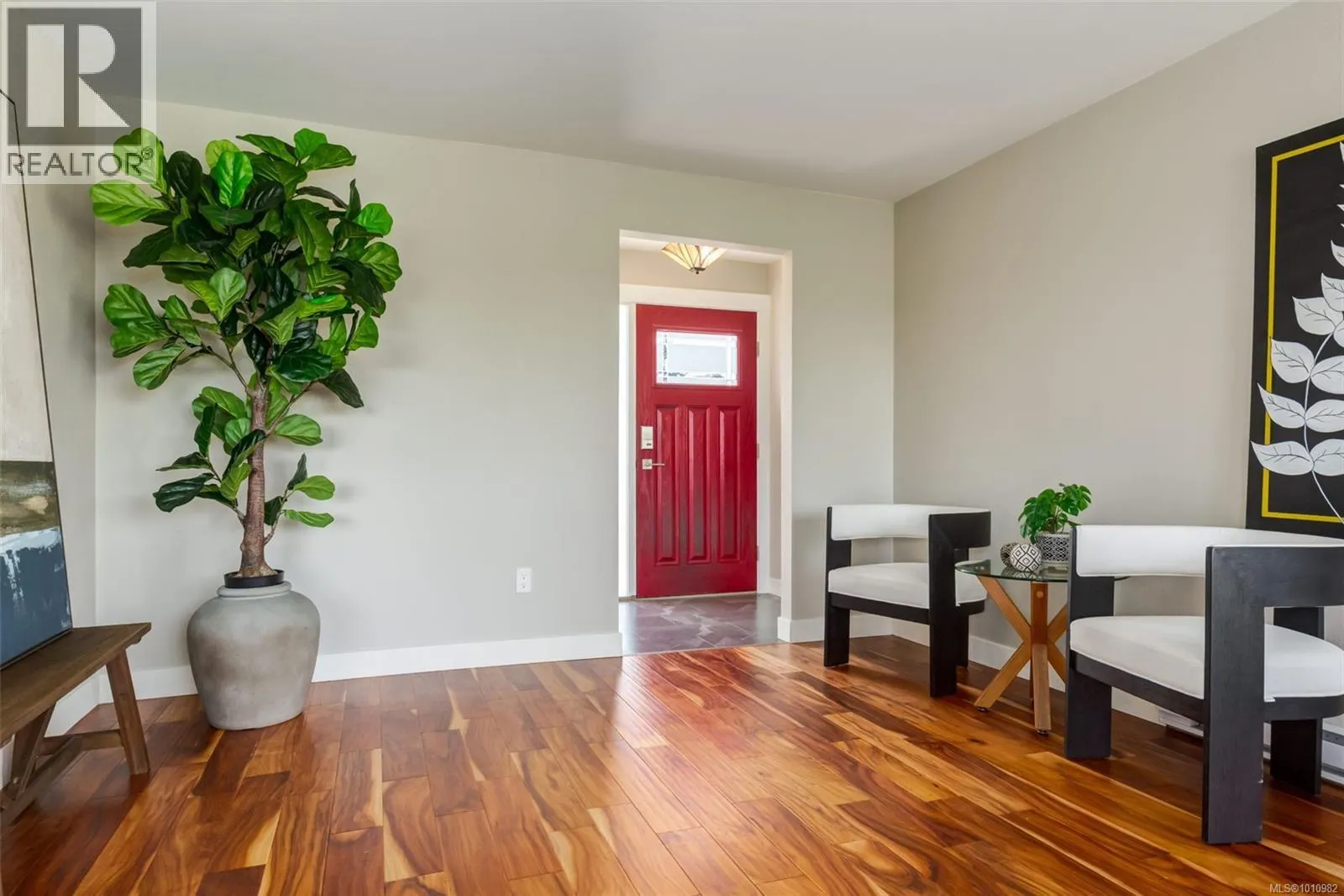 405 Heath Ave