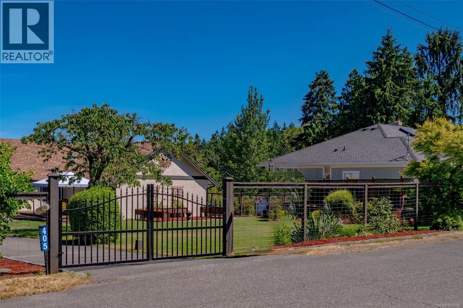405 Heath Ave