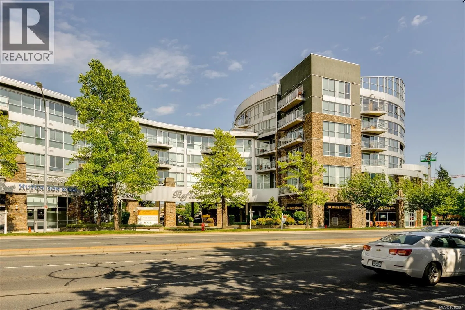 418 2745 Veterans Memorial Pkwy