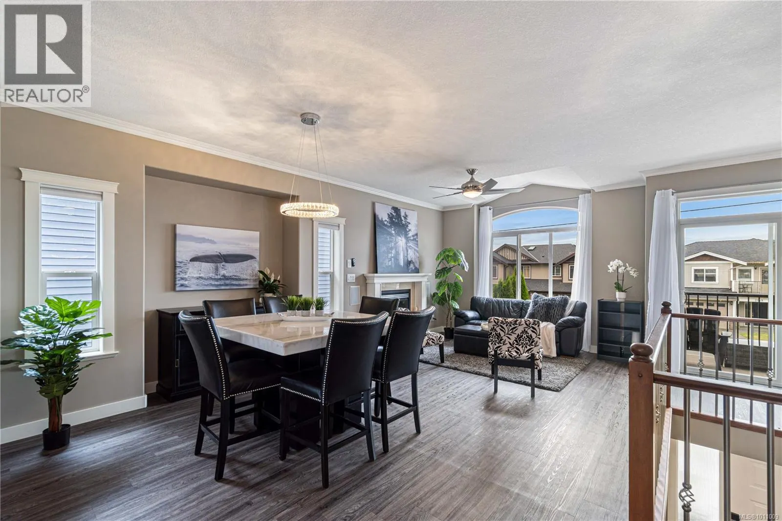 2148 Lark Cres