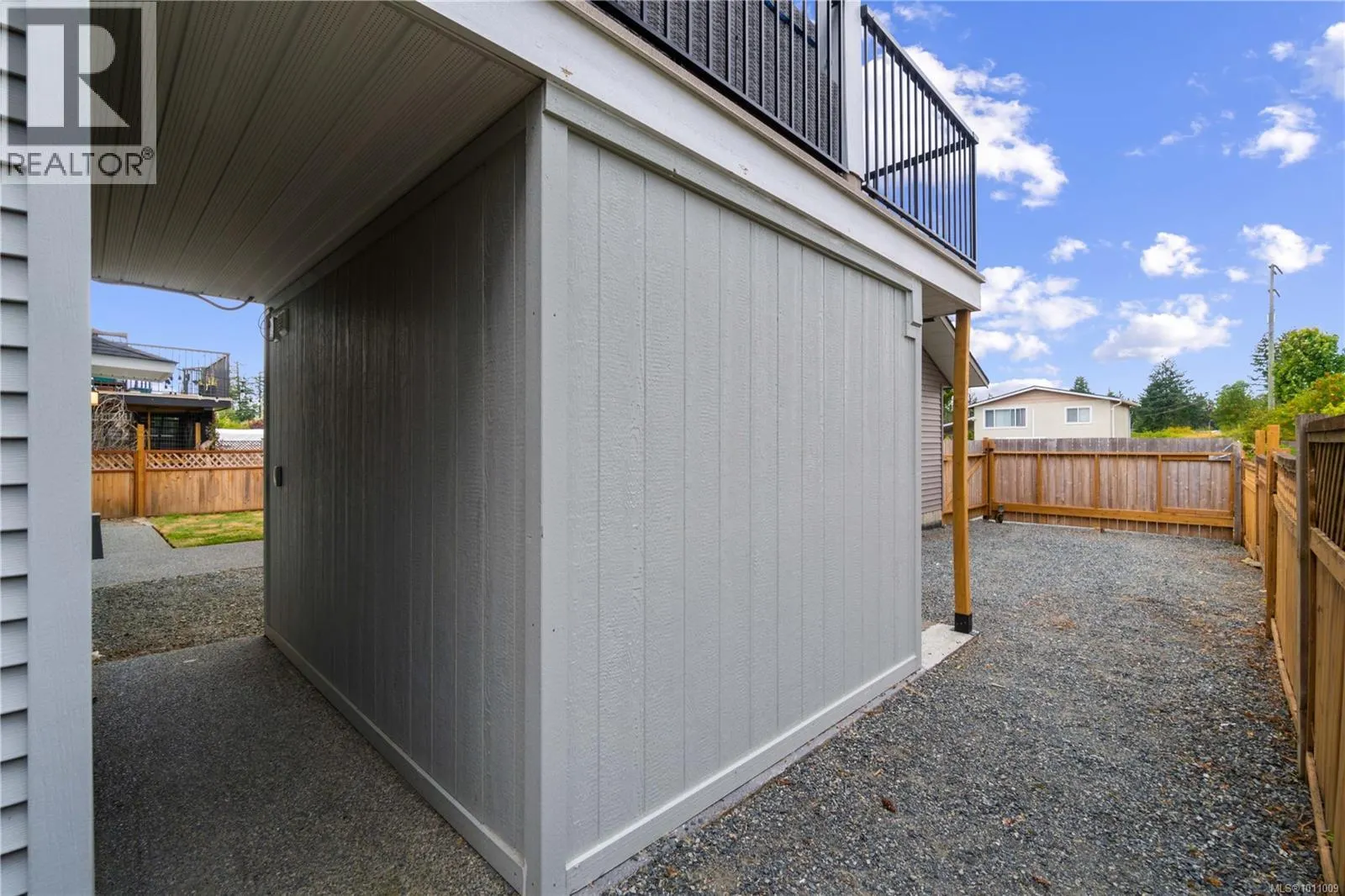 2148 Lark Cres