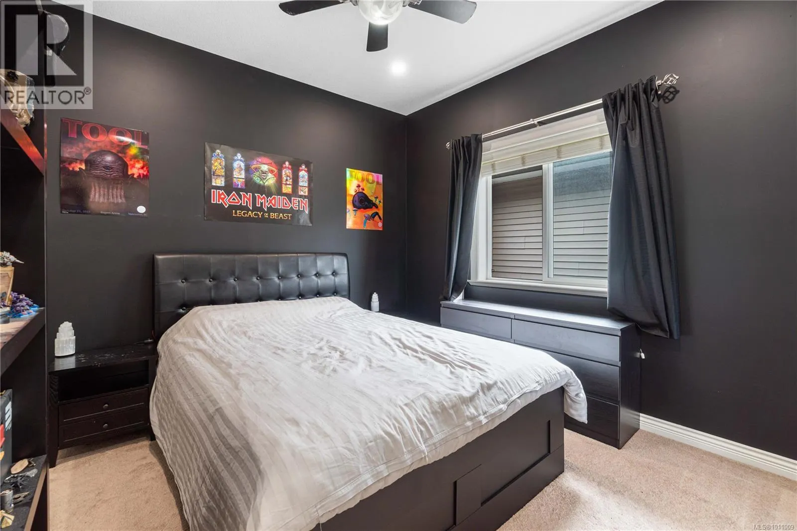 2148 Lark Cres