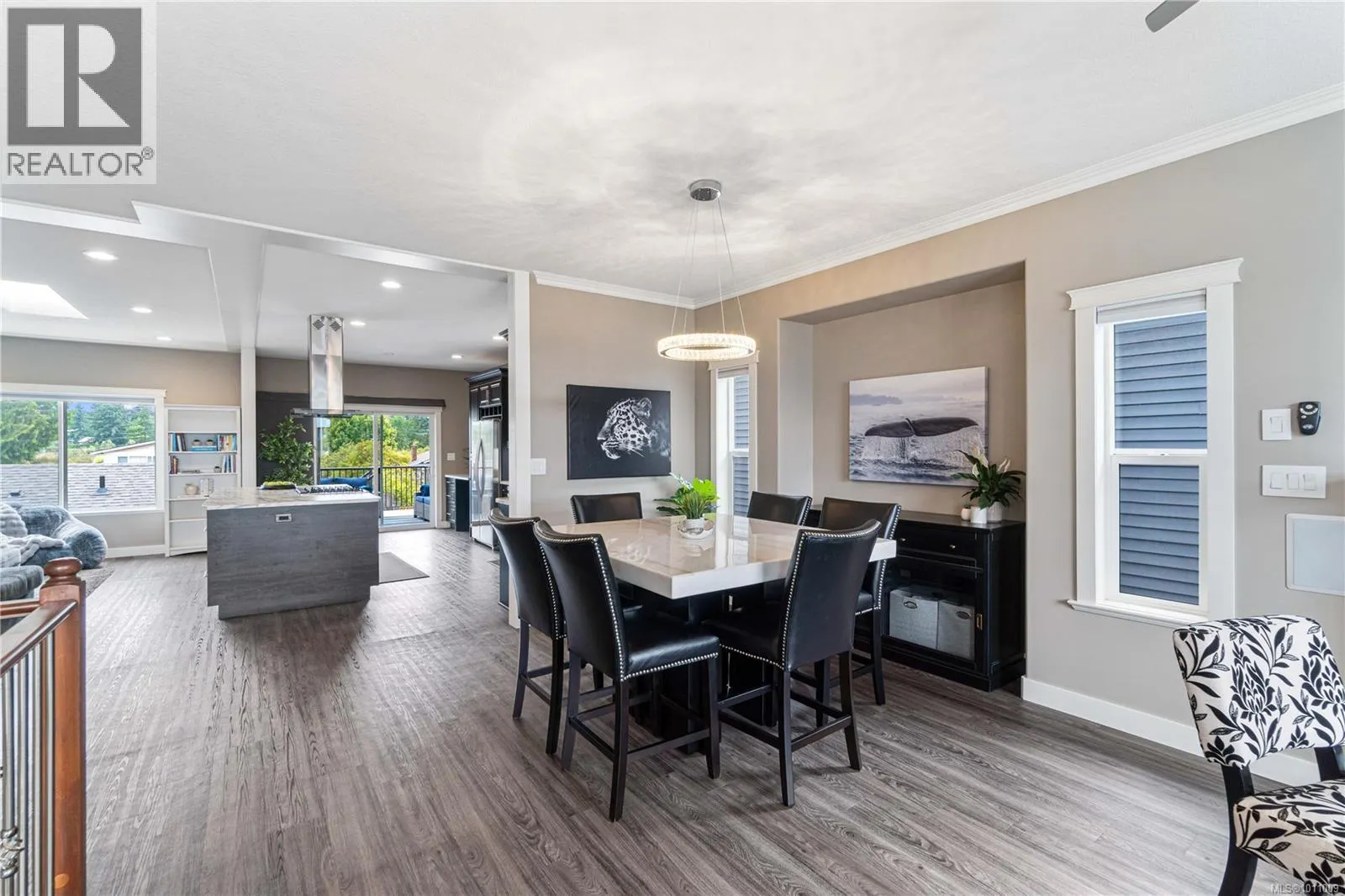 2148 Lark Cres