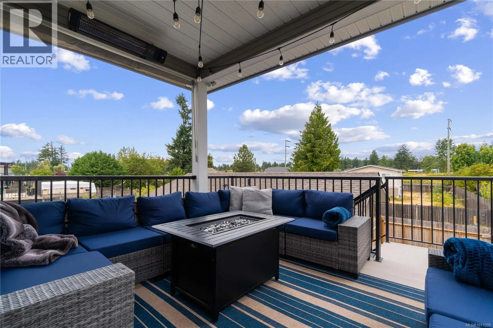 2148 Lark Cres