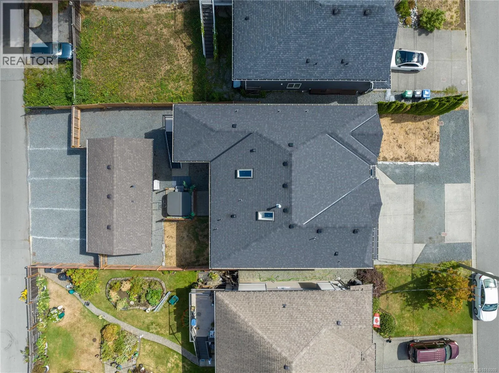 2148 Lark Cres
