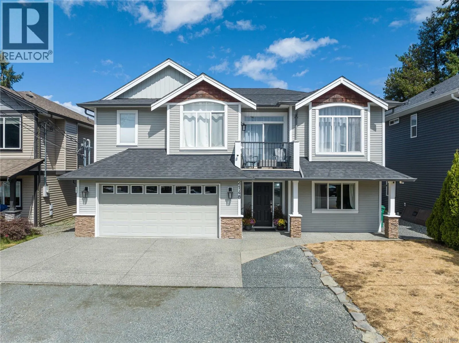 2148 Lark Cres