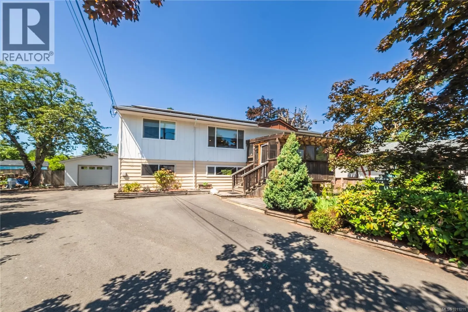 410 Janes Pl