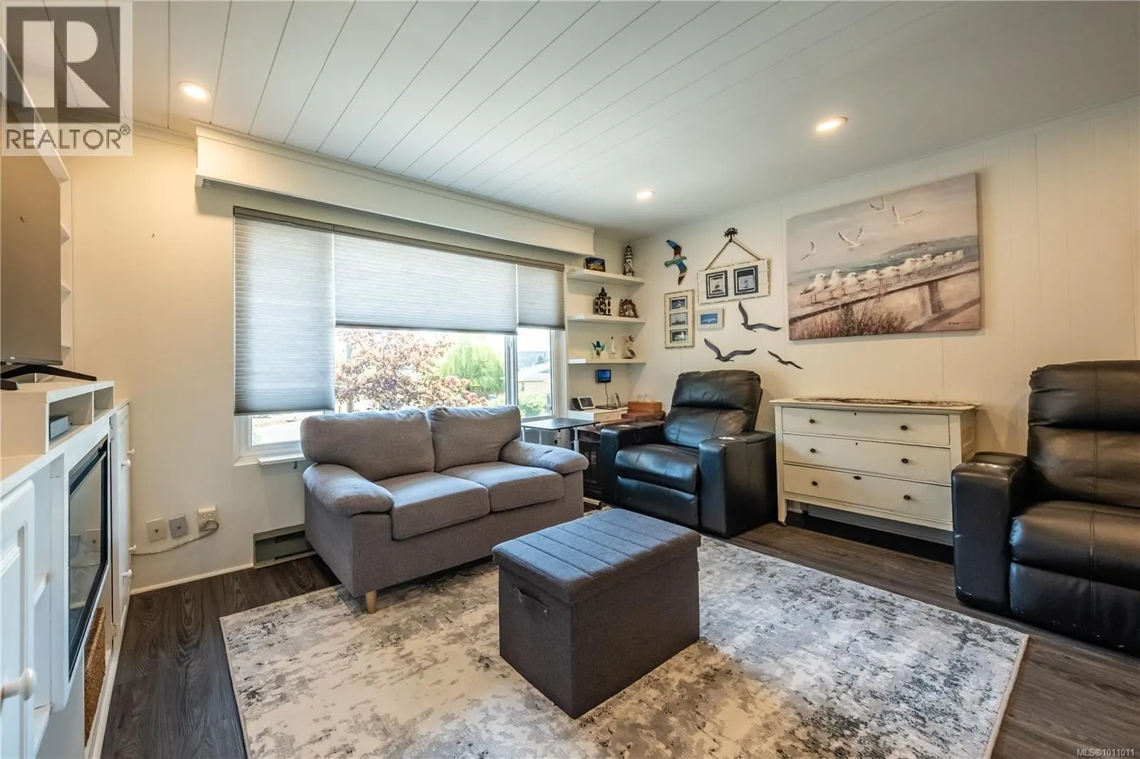 410 Janes Pl