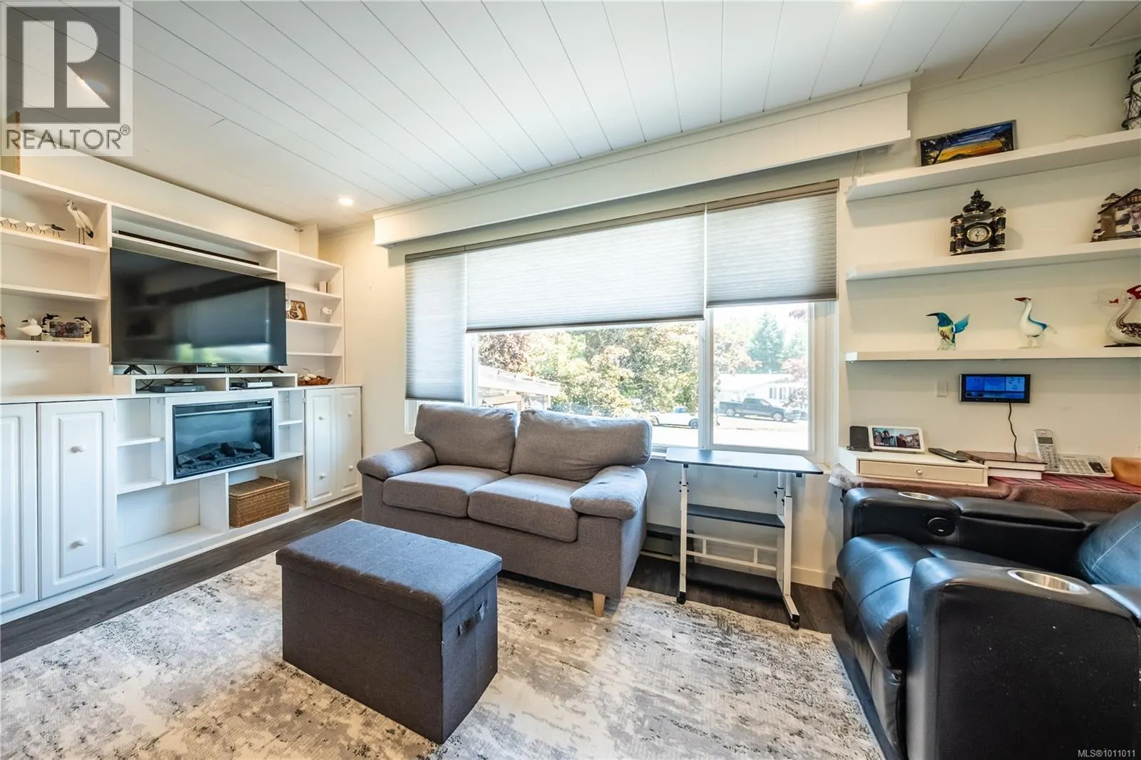 410 Janes Pl