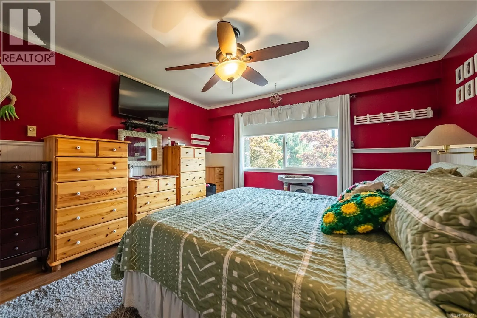 410 Janes Pl
