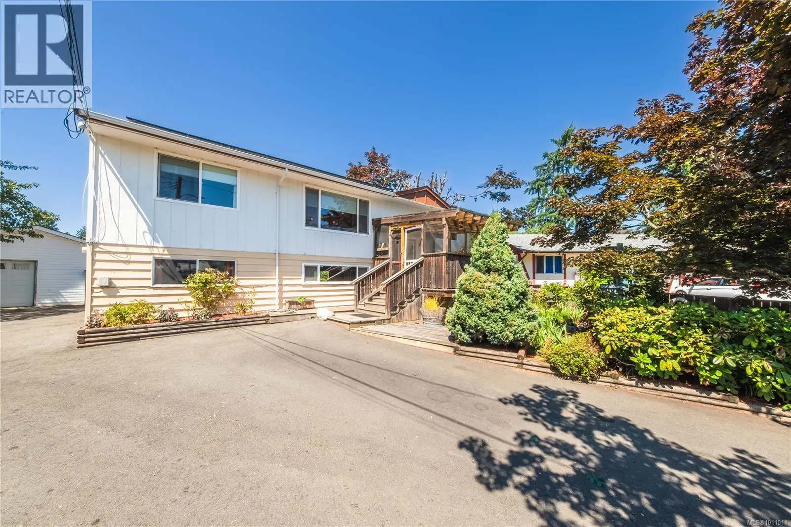 410 Janes Pl