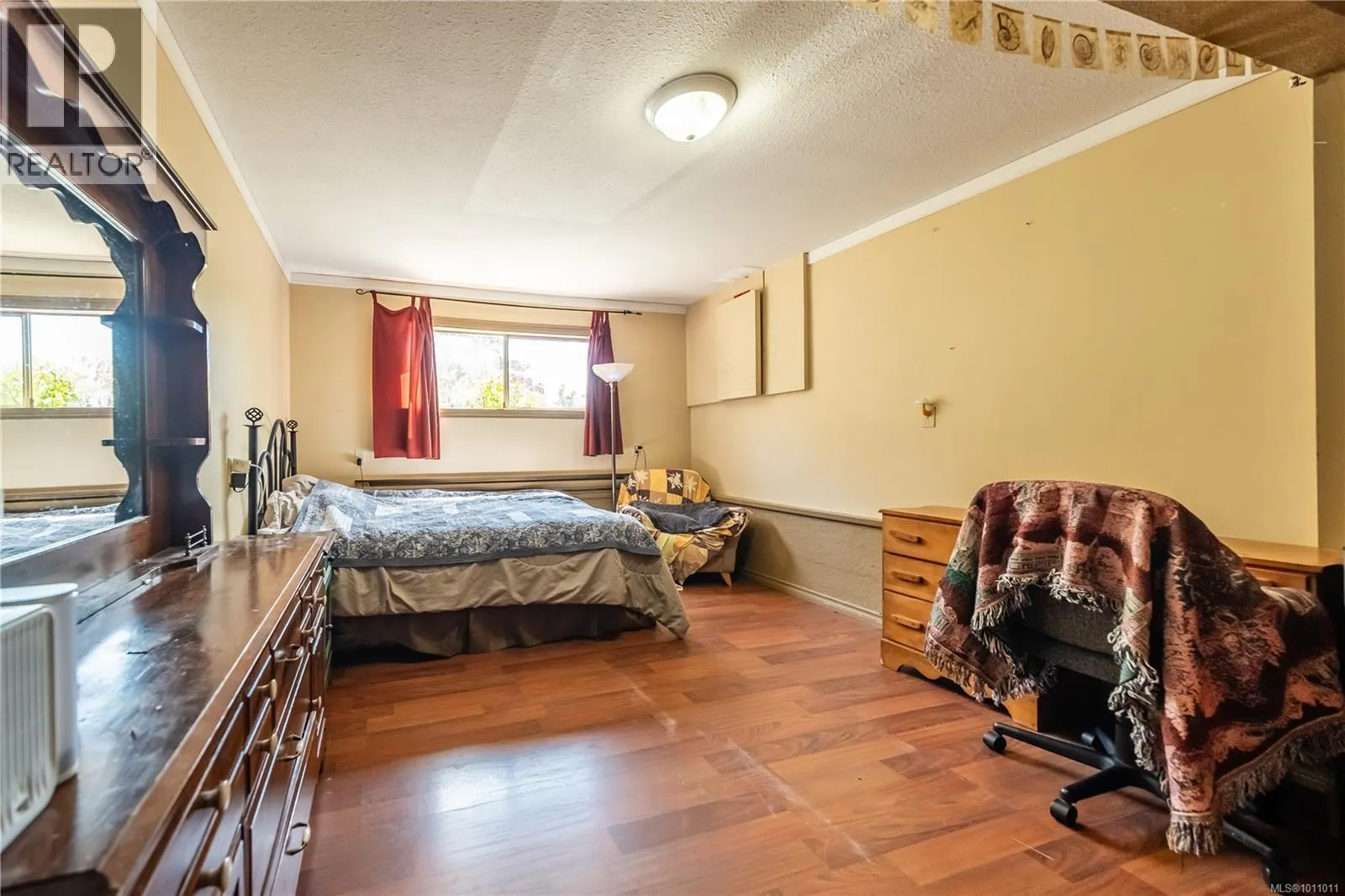 410 Janes Pl
