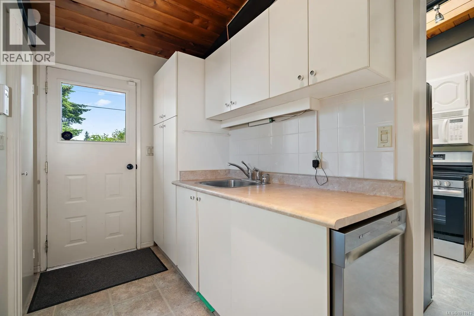 4243 Springridge Dr
