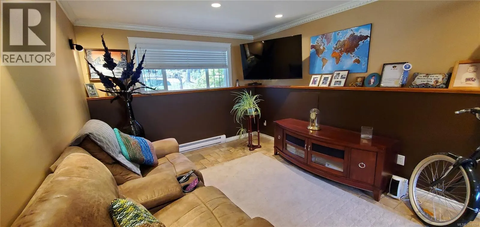 533 Dogwood Dr