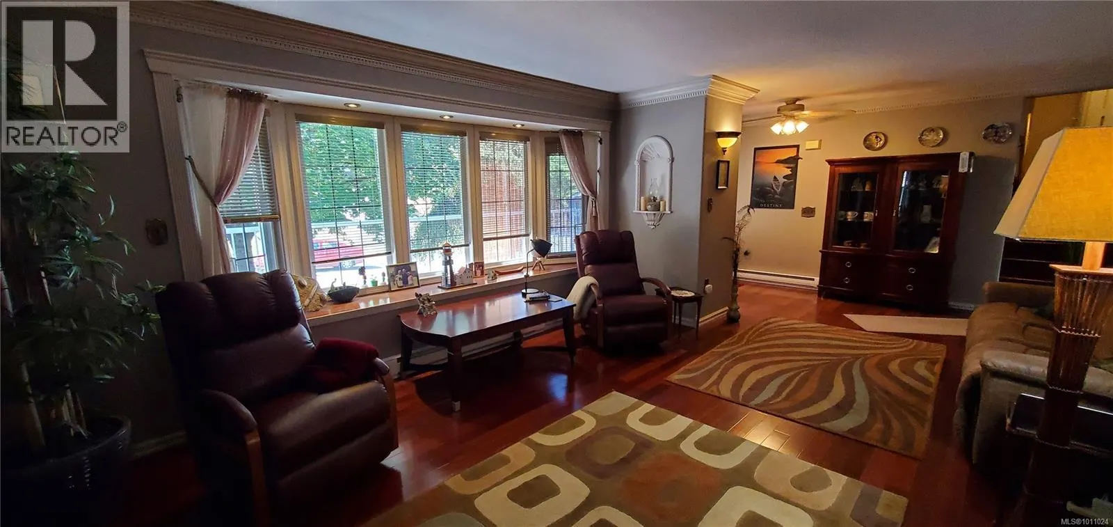 533 Dogwood Dr