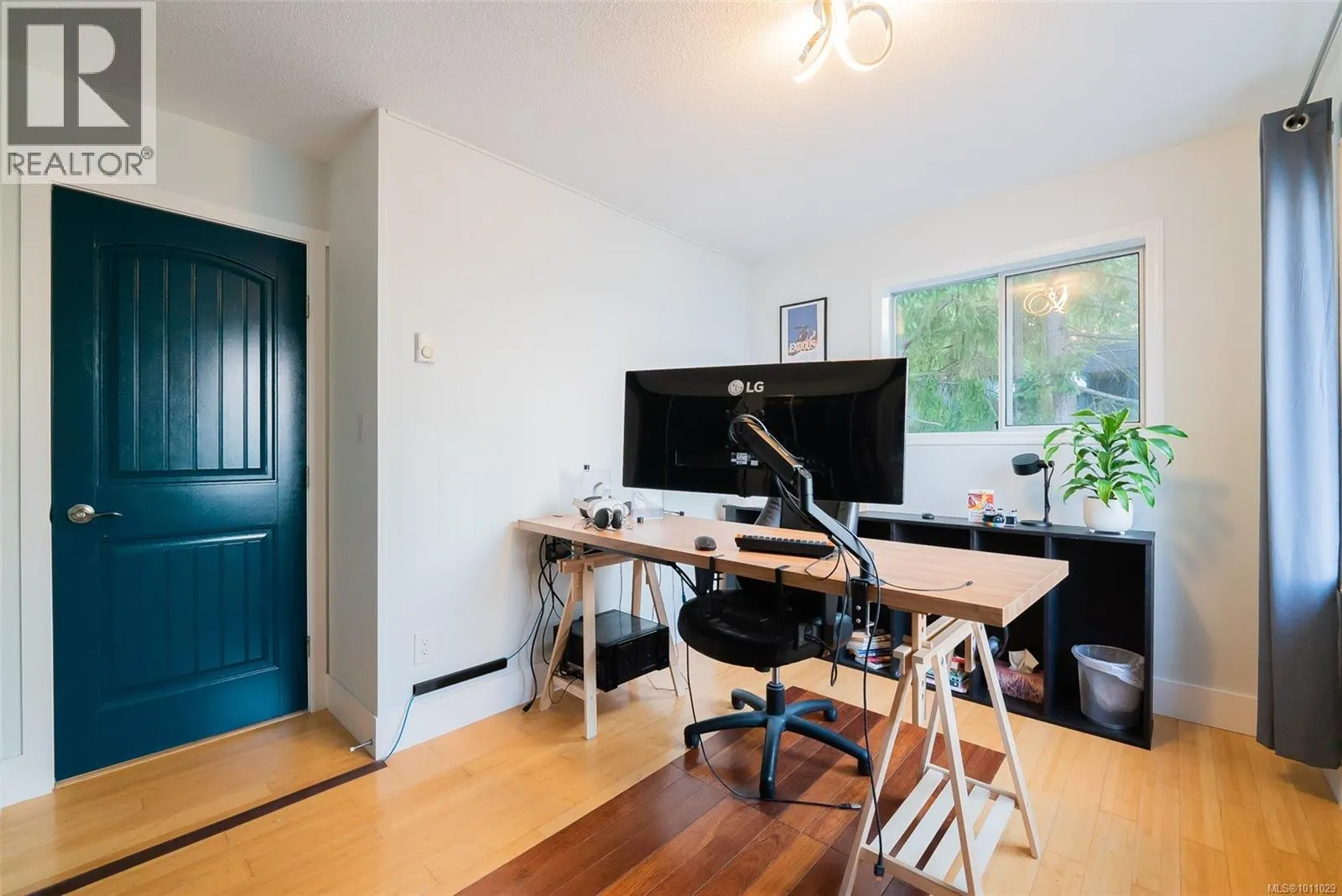 4978 Fillinger Cres