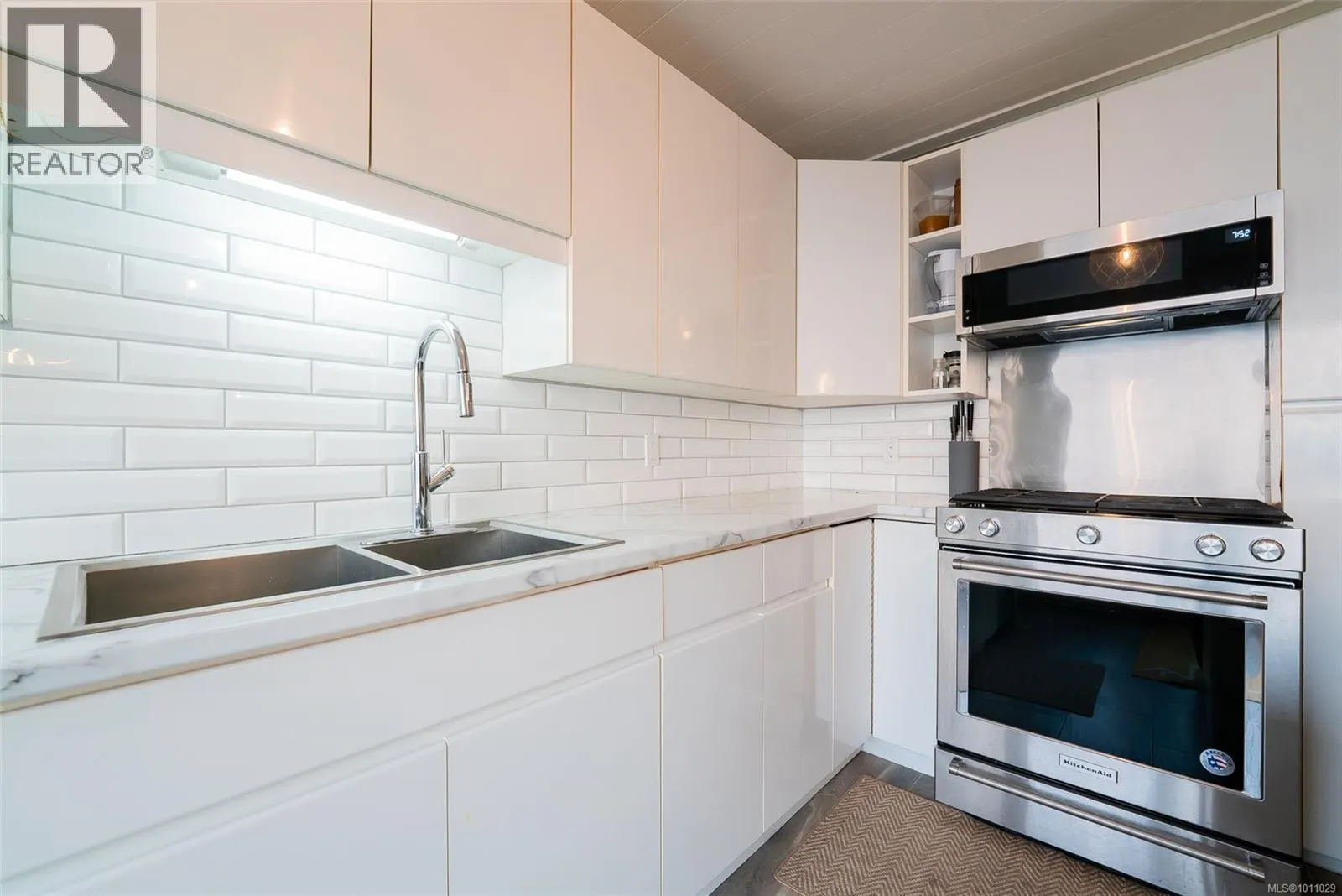 4978 Fillinger Cres