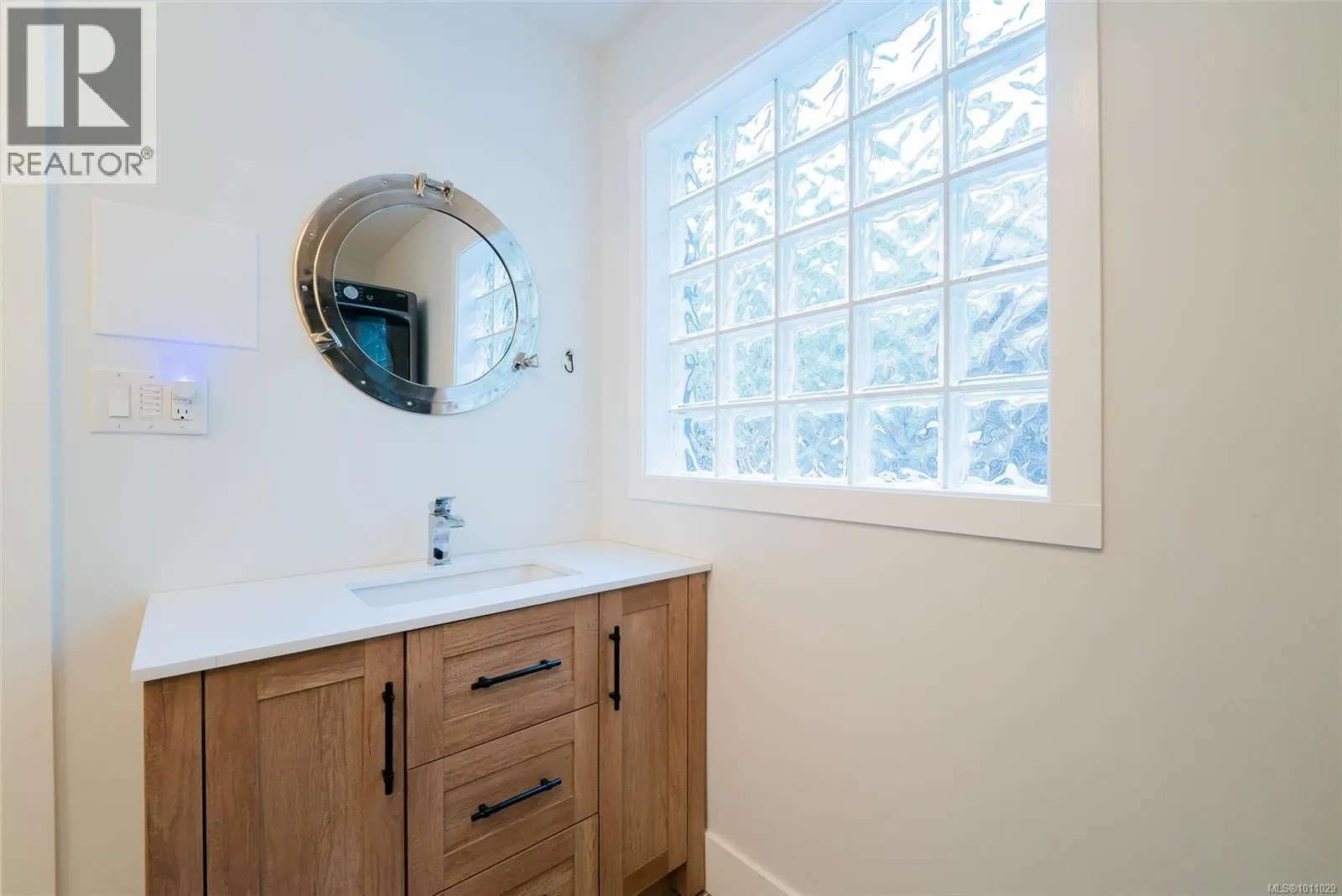 4978 Fillinger Cres