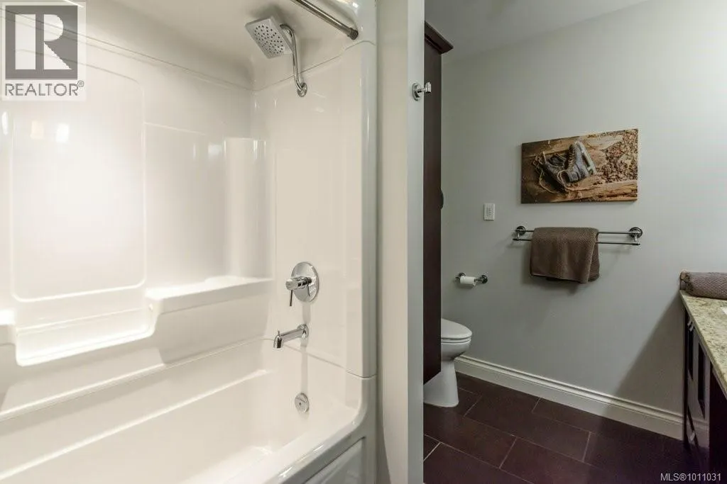 1056 Kincora Lane